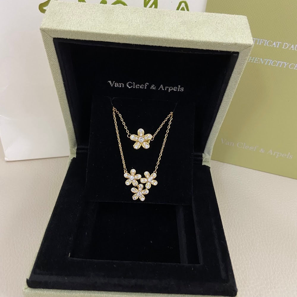 Dragons Bags VCA Luxury Jewelry --51849