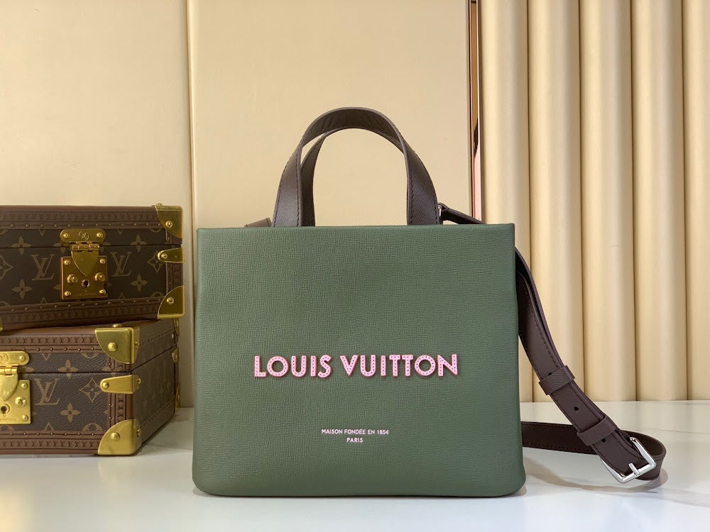 Dragons Bags ln Luxury Bag --95816