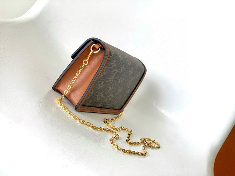 Dragons Bags ln Luxury Bag --81705