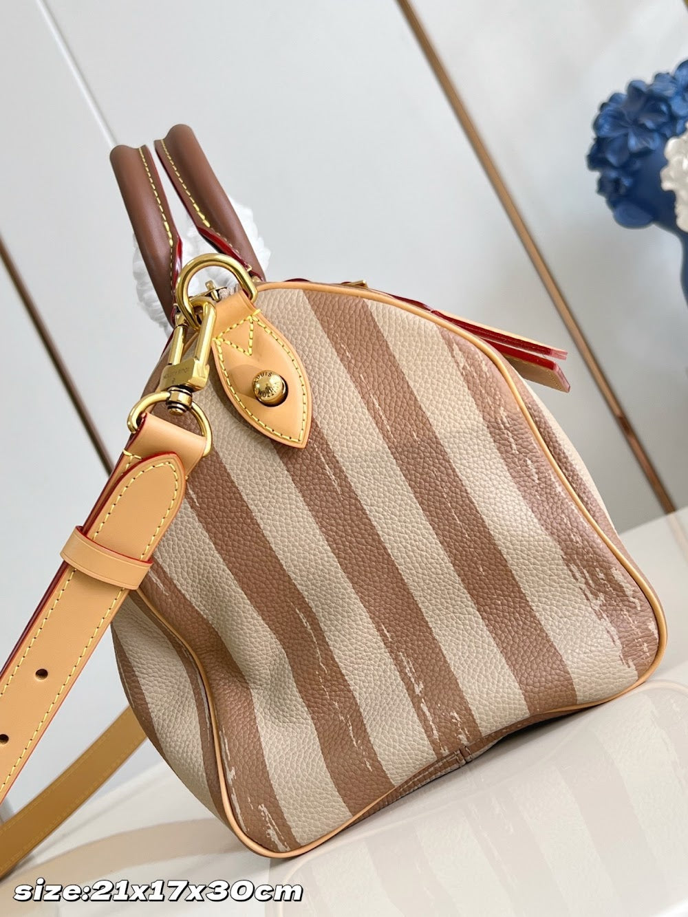 Dragons Bags ln Luxury Bag --96952
