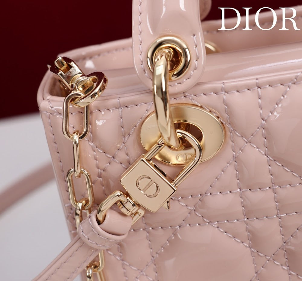 Dragons BagsDiorn Luxury Bag --116490