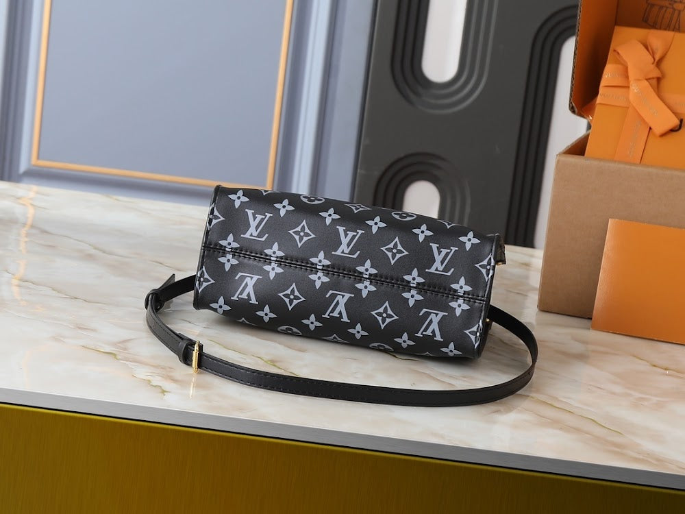 Dragons Bags ln Luxury Bag --77638
