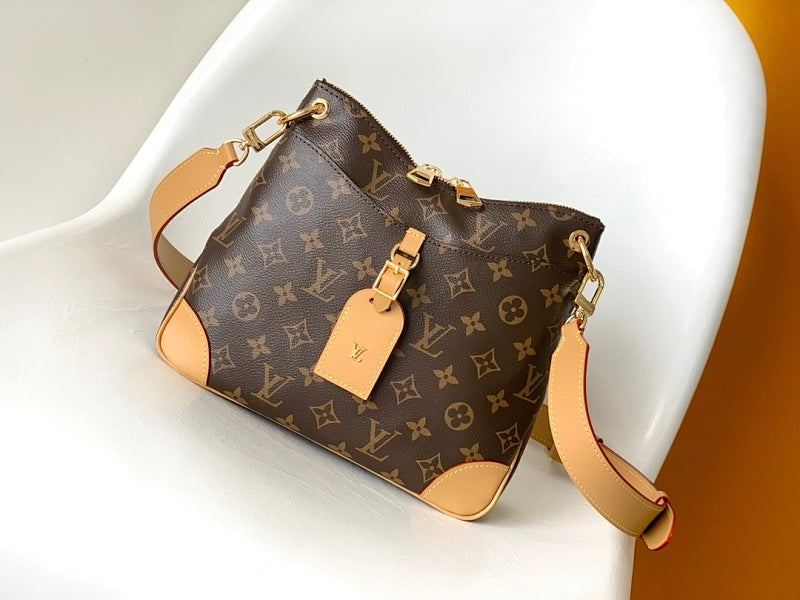Dragons Bags ln Luxury Bag --81514