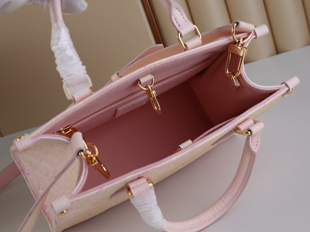 Dragons Bags ln Luxury Bag --67711