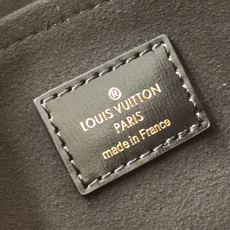 Dragons Bags ln Luxury Bag --60631
