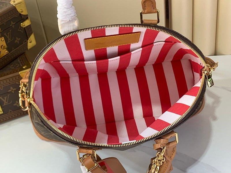 Dragons Bags ln Luxury Bag --63085