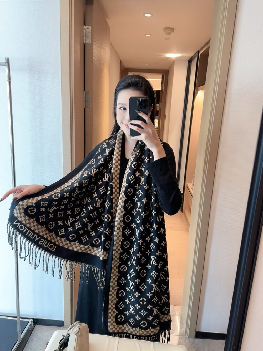 Dragons Bags Premium Designer Scarf --99388