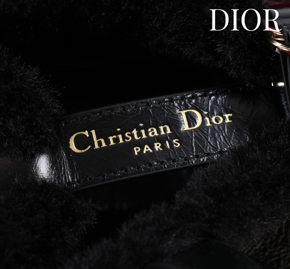 Dragons BagsDiorn Luxury Bag --116121