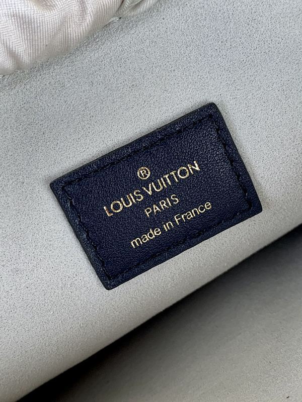 Dragons Bags ln Luxury Bag --58168