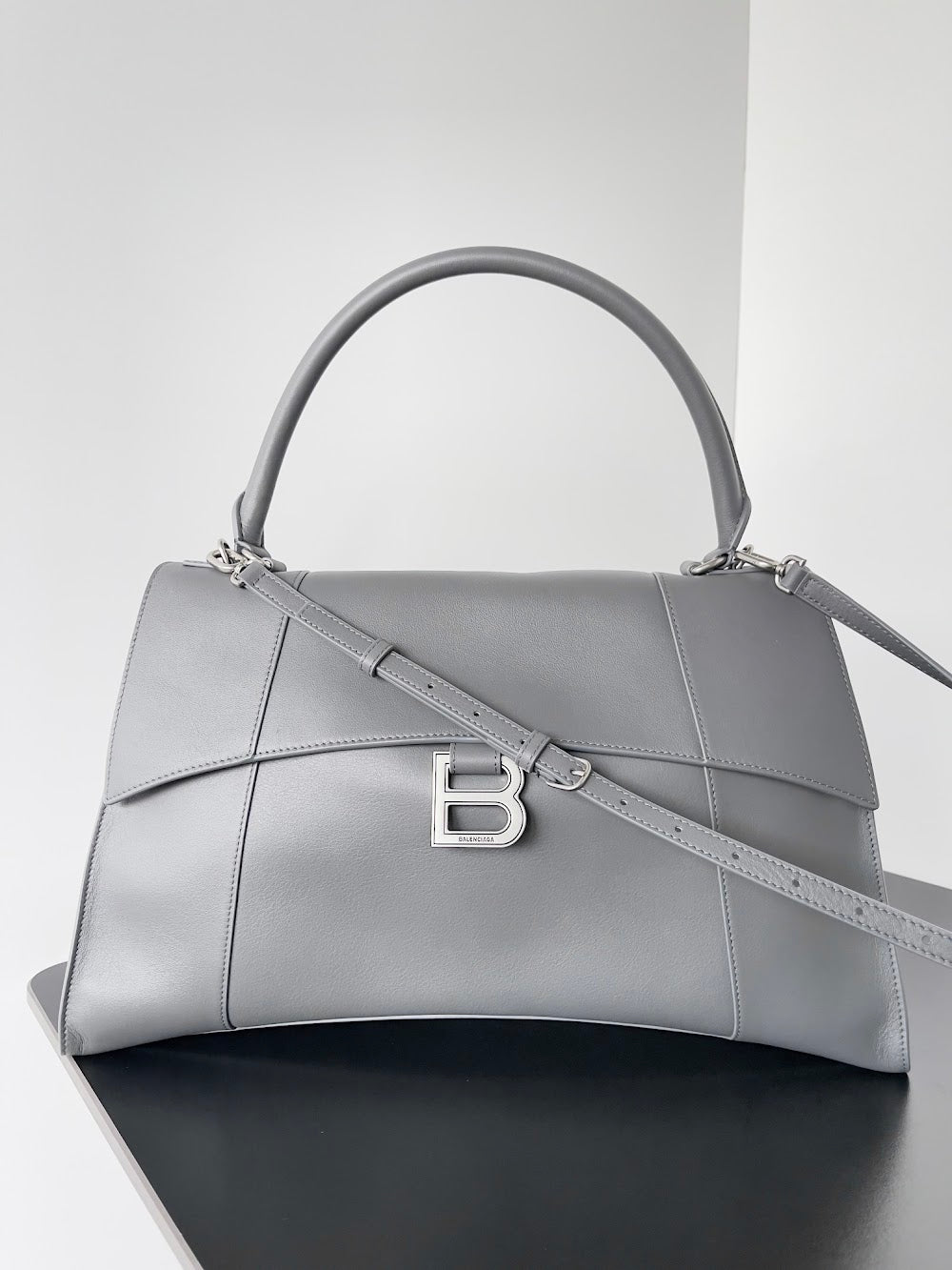 Dragons Bags Balenciaga Luxury Bag --111572