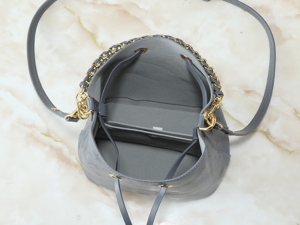 Dragons Bags ln Luxury Bag --77184