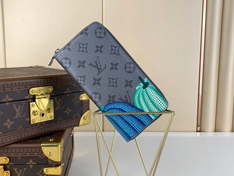 Dragons Bags ln Luxury Bag --68226