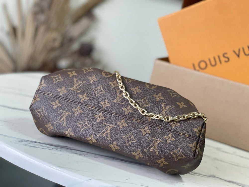 Dragons Bags ln Luxury Bag --95865