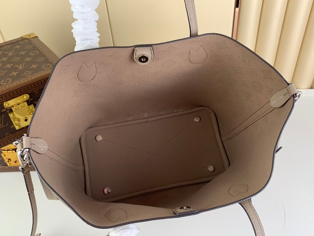 Dragons Bags ln Luxury Bag --57778