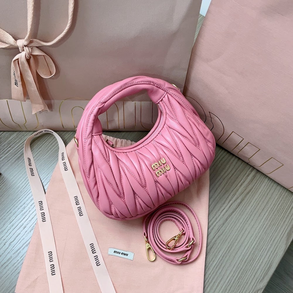 Dragons Bags Miun Miun Luxury Bag --122556