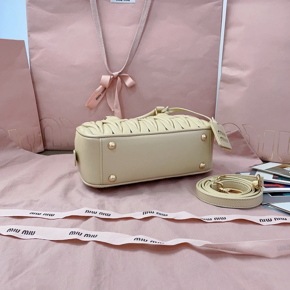 Dragons Bags Miun Miun Luxury Bag --122230
