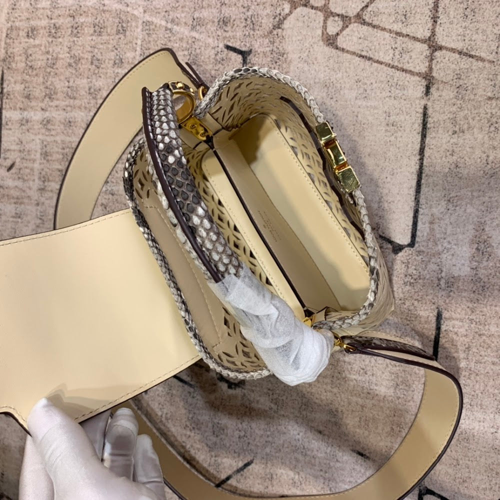 Dragons Bags ln Luxury Bag --59367
