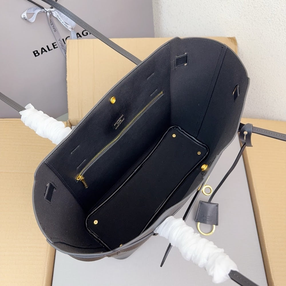 Dragons Bags Balenciaga Luxury Bag --111426