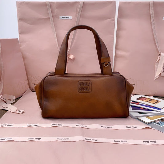 Dragons Bags Miun Miun Luxury Bag --123685