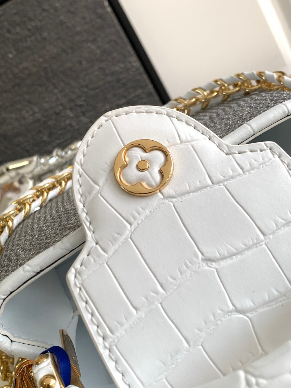 Dragons Bags ln Luxury Bag --96824