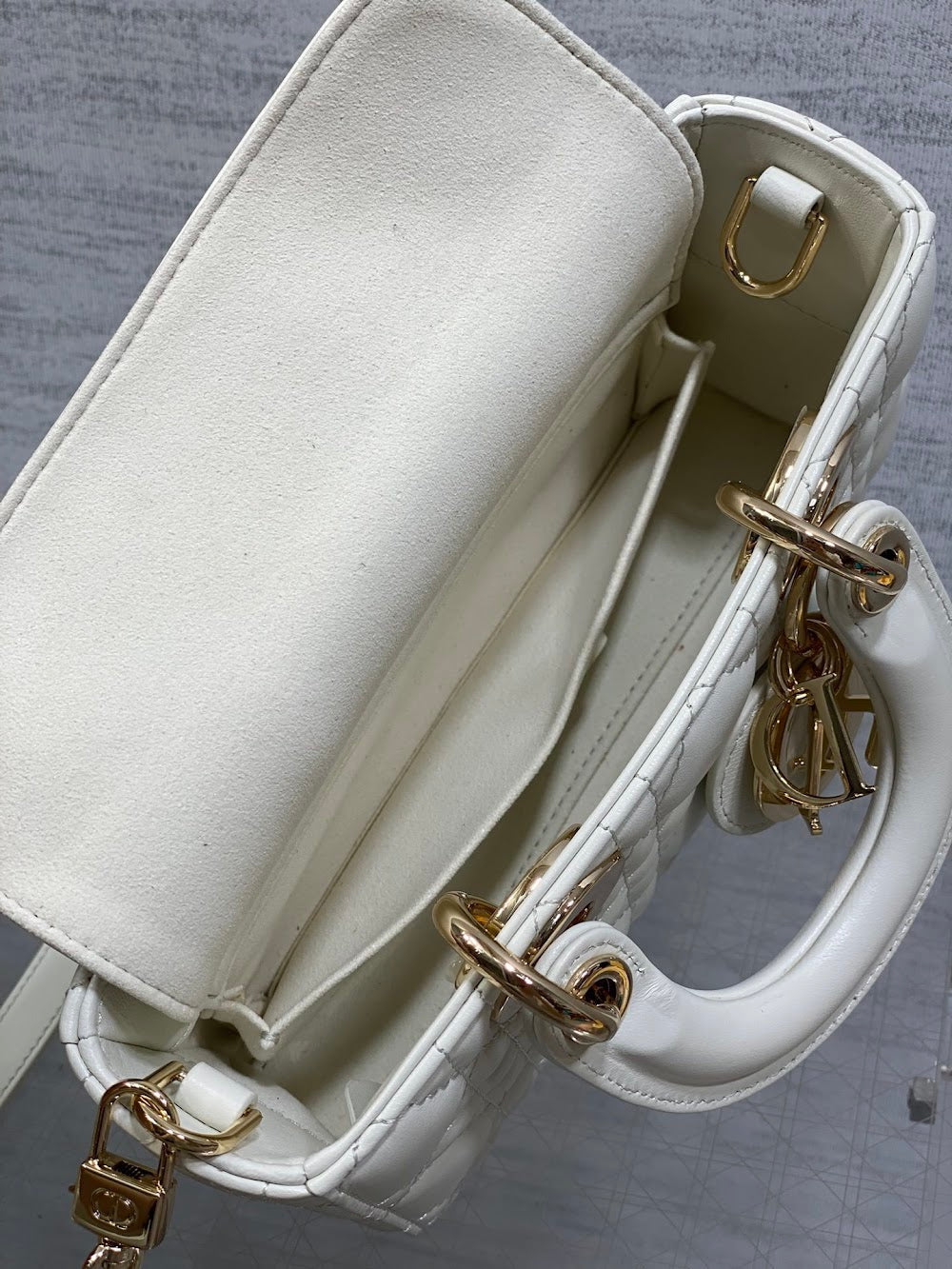 Dragons BagsDiorn Luxury Bag --116194
