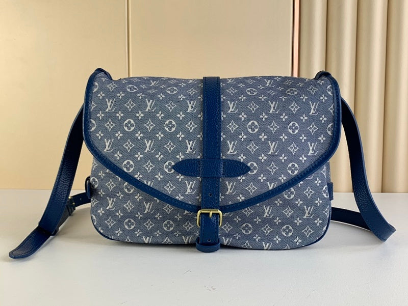 Dragons Bags ln Luxury Bag --61612