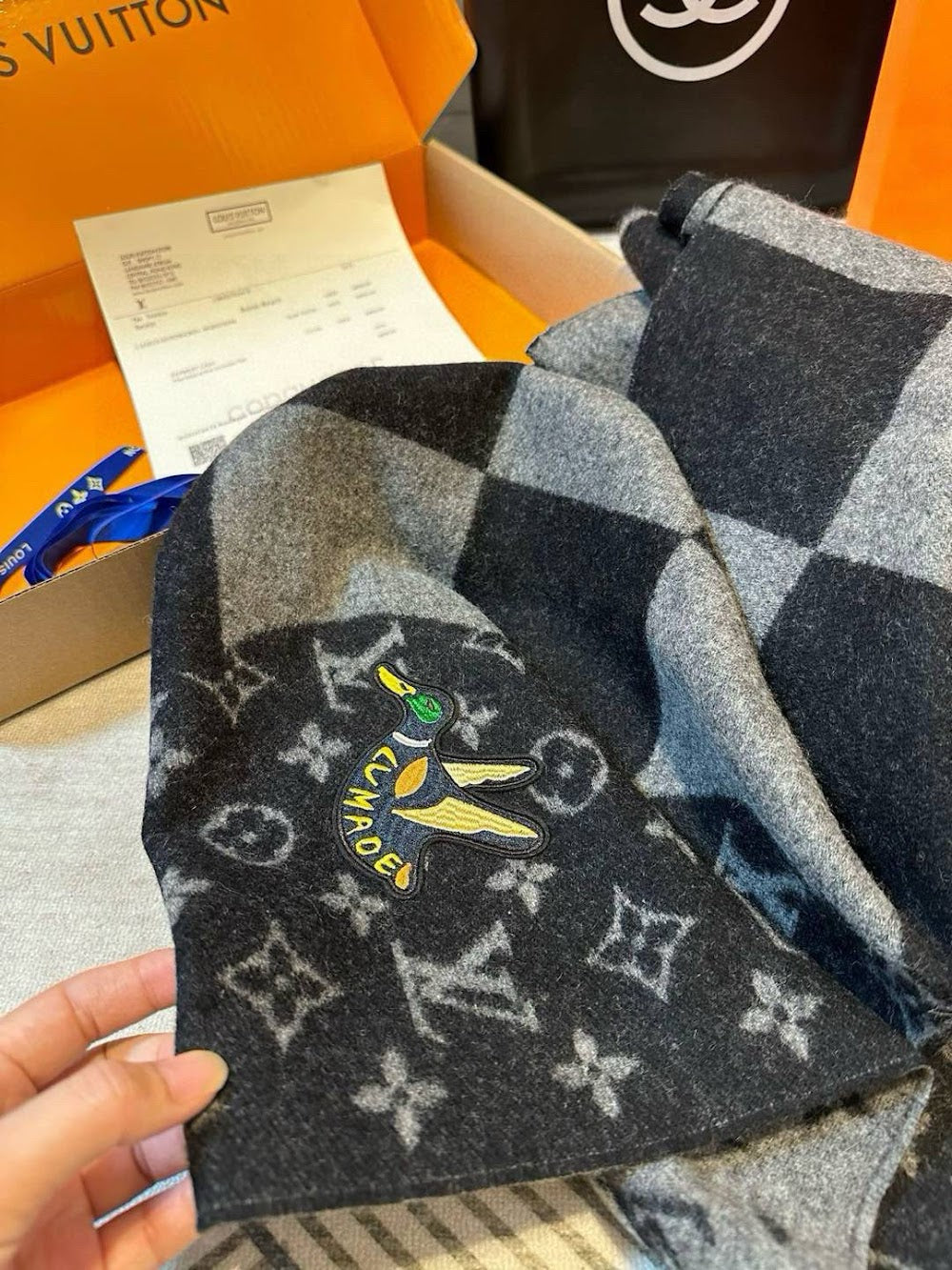 Dragons Bags Premium Designer Scarf --99485