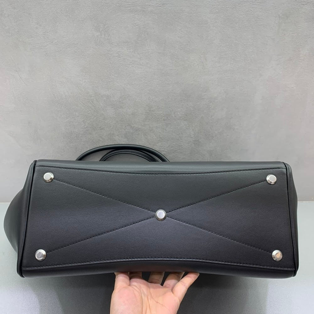 Dragons Bags Balenciaga Luxury Bag --111899
