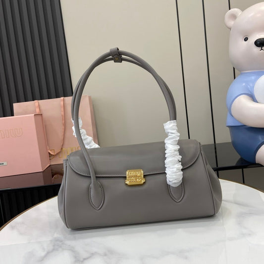 Dragons Bags Miun Miun Luxury Bag --122362