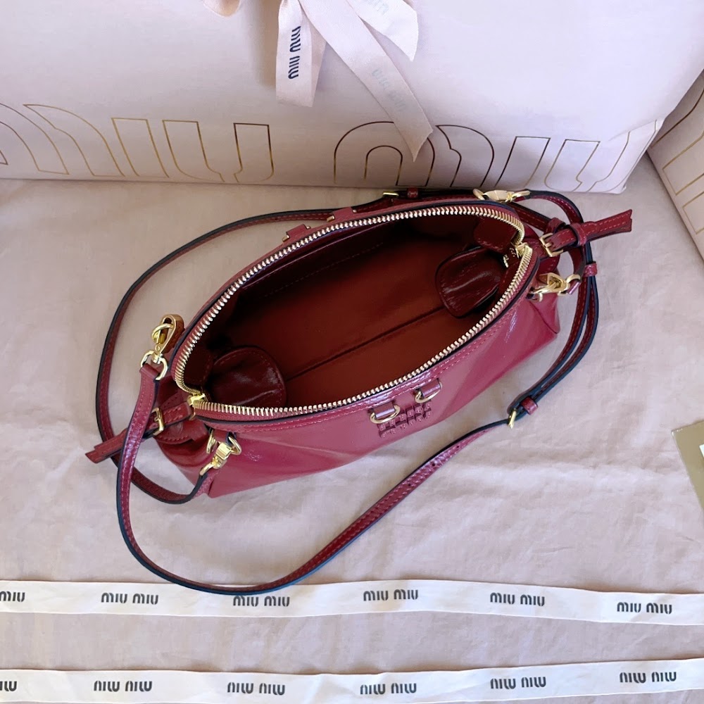 Dragons Bags Miun Miun Luxury Bag --123083
