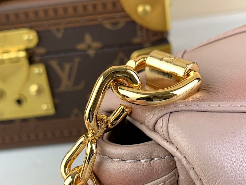 Dragons Bags ln Luxury Bag --56720