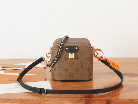 Dragons Bags ln Luxury Bag --97322