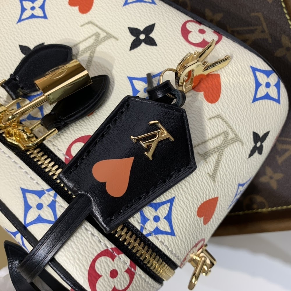 Dragons Bags ln Luxury Bag --59358