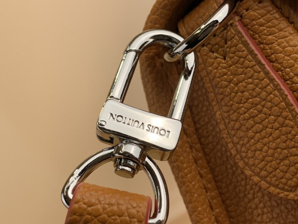 Dragons Bags ln Luxury Bag --60730