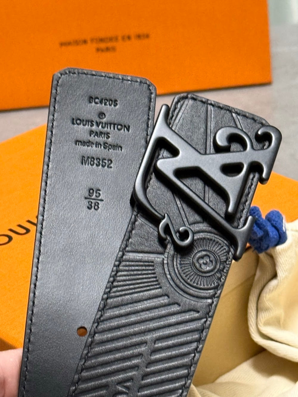 Dragons Bags ln Luxury Belt --109557