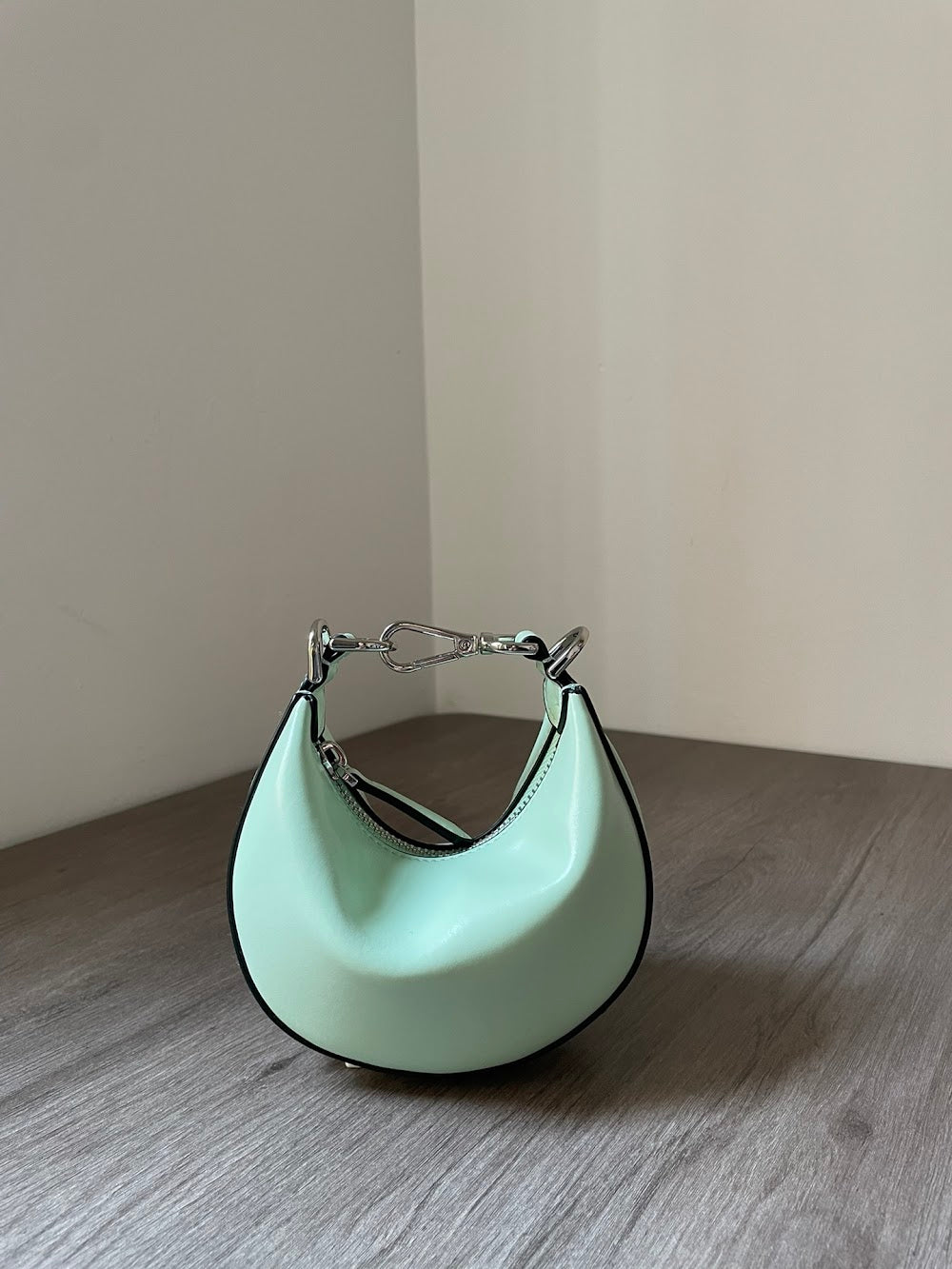 new-luxury-designer-bags-nm15695