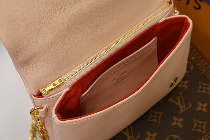 Dragons Bags ln Luxury Bag --58366