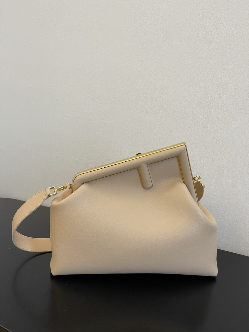 new-designer-premium-bags-nm15249