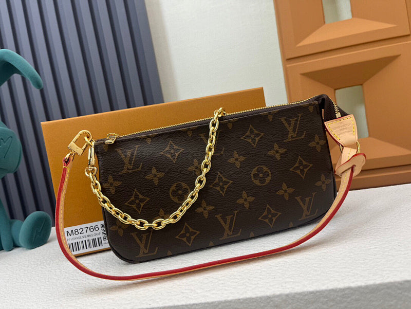 Dragons Bags ln Luxury Bag --81391