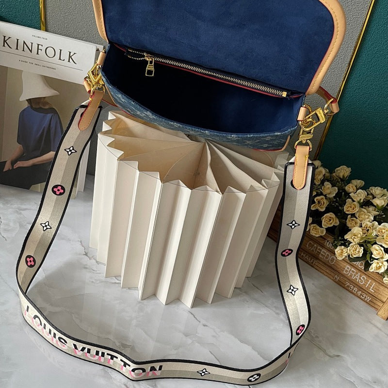 Dragons Bags ln Luxury Bag --78603