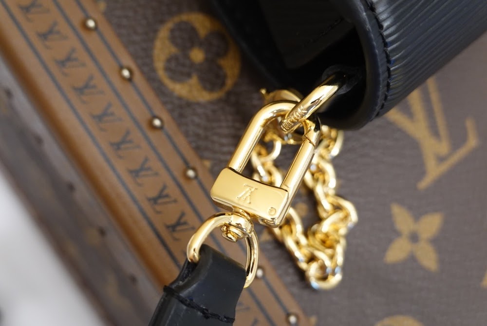 Dragons Bags ln Luxury Bag --66512