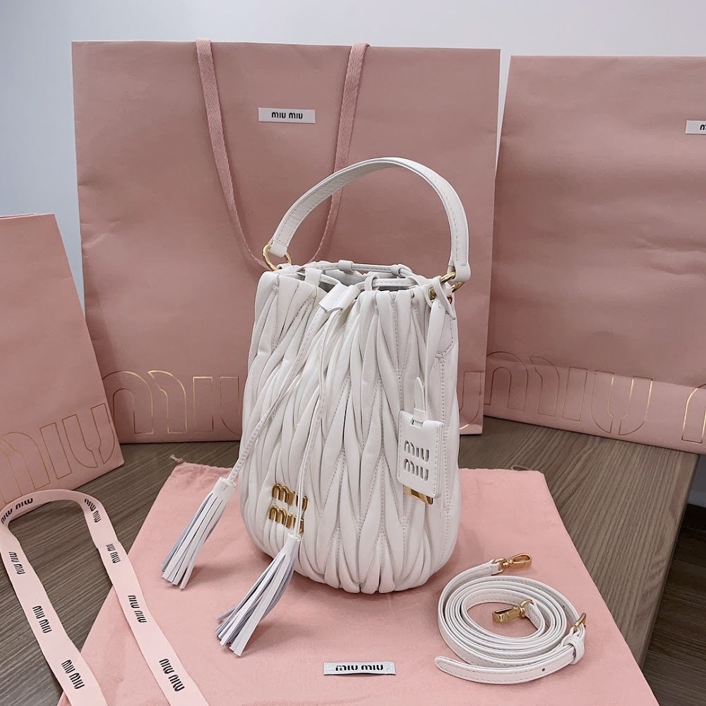 Dragons Bags Miun Miun Luxury Bag --122486