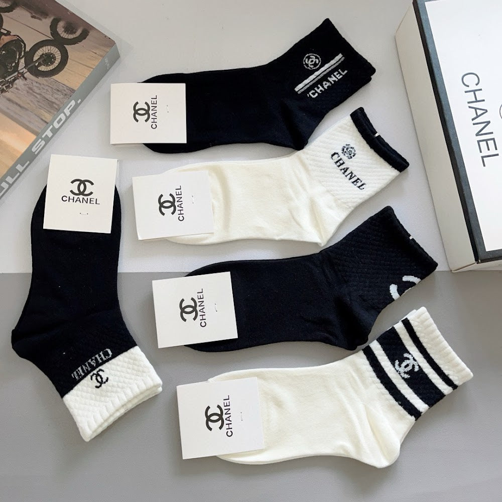 Dragons Bags Premium Luxury Socks --98121