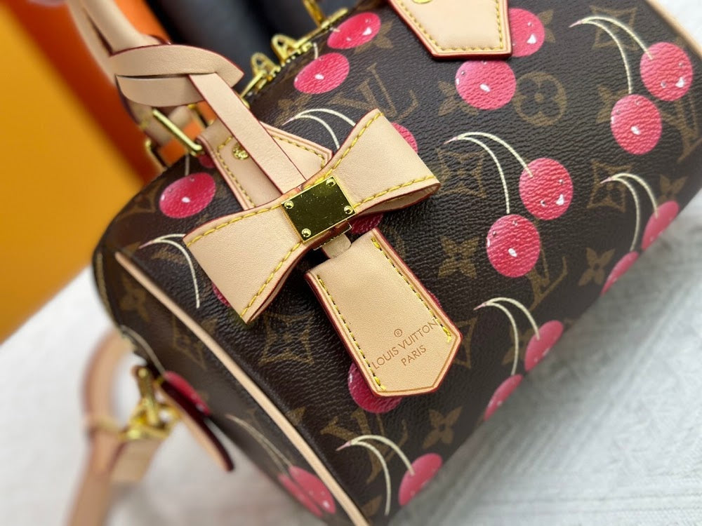 Dragons Bags ln Luxury Bag --76951