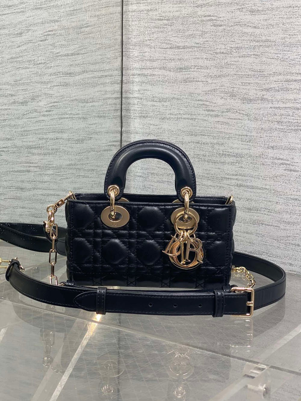 new-designer-premium-bags-nm16739