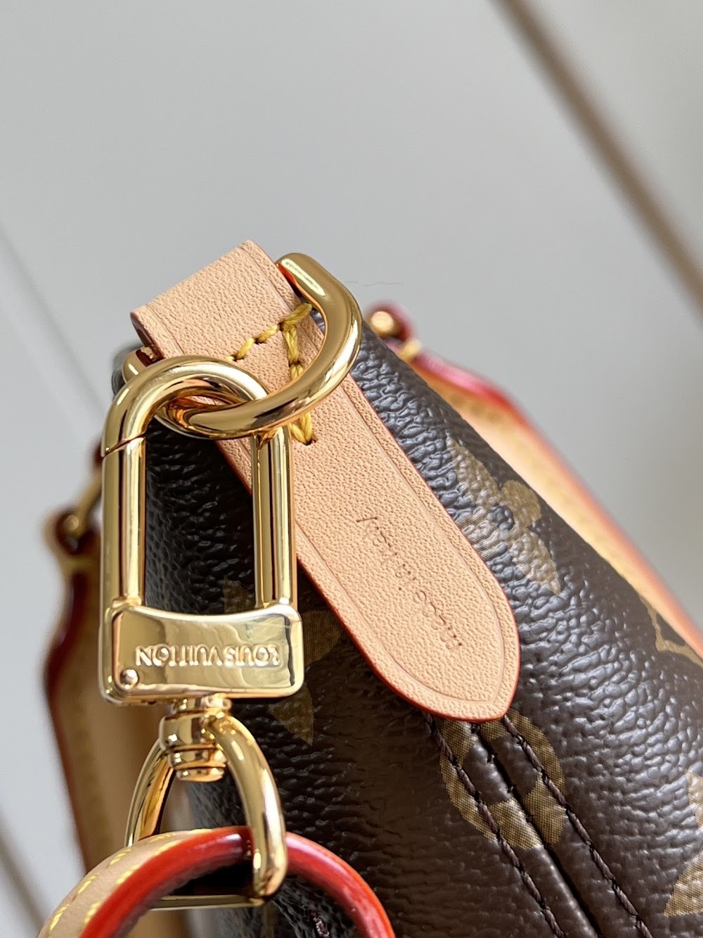 Dragons Bags ln Luxury Bag --97520