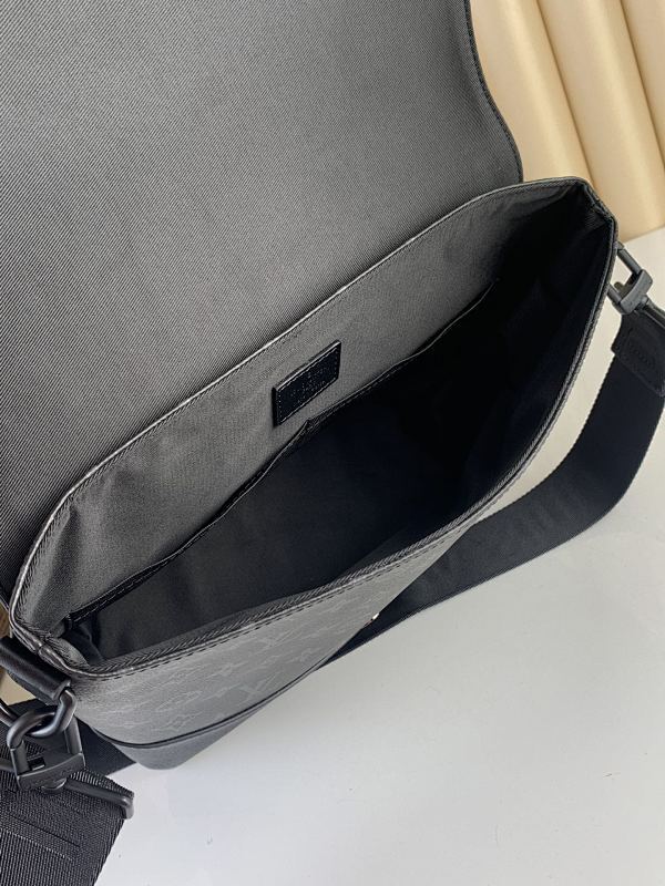 Dragons Bags ln Luxury Bag --67321