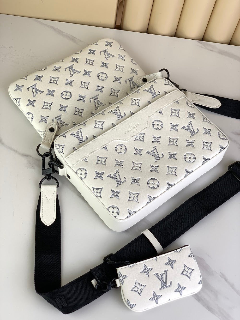 Dragons Bags ln Luxury Bag --68936