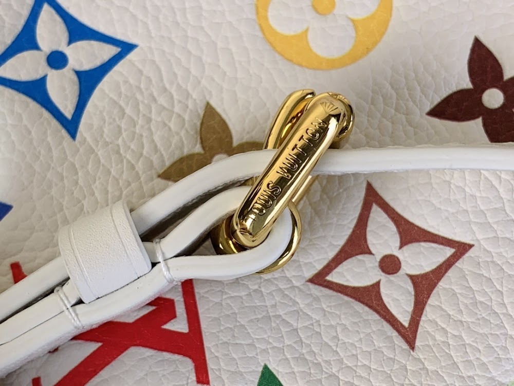 Dragons Bags ln Luxury Bag --62615