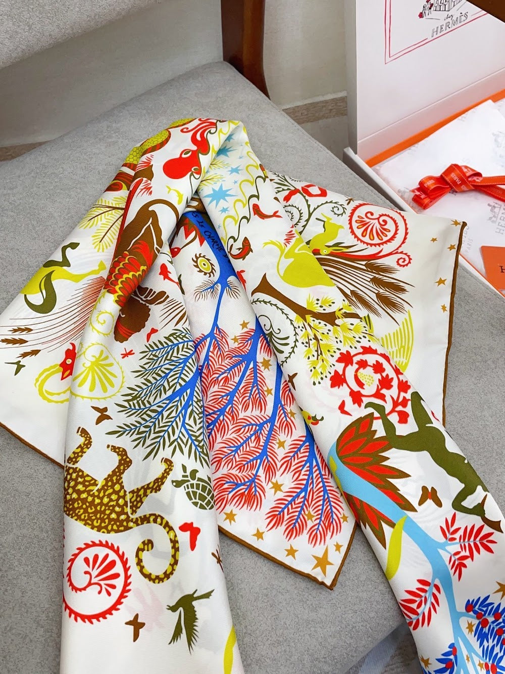 Dragons Bags Premium Designer Scarf --98838
